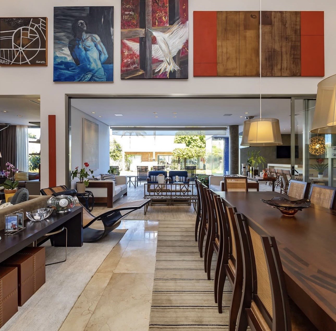 Maison Noir — Casa de alto padrão em Vila Nova Conceição, São Paulo